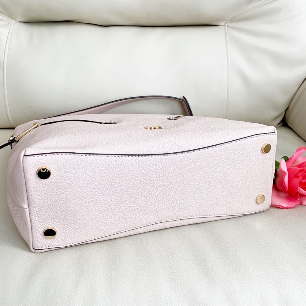 NWT Michael Kors Evie Hobo Bag - Picture 4 of 6